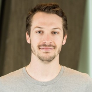 andrew-morris--headshot